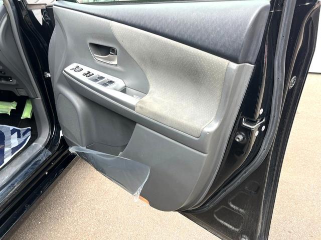 プリウスアルファ Ｇツーリングセレクション　ＳＤナビ　バックカメラ　スマートキー　ＬＥＤヘッド　ビルトインＥＴＣ　クルコン　純正１７インチアルミ　オートライト　オートエアコン　Ｂｌｕｅｔｏｏｔｈ　ＣＤ　ＤＶＤ再生　地デジ（43枚目）