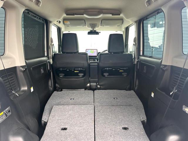 スペーシアカスタム ハイブリッドＸＳターボ　両側電動ドア　ＳＤナビ　全周囲カメラ　衝突被害軽減システム　禁煙車　シートヒーター　スマートキー　ＬＥＤヘッド　ビルトインＥＴＣ　クルコン　純正１５インチアルミ　車線逸脱警報　オートライト（10枚目）