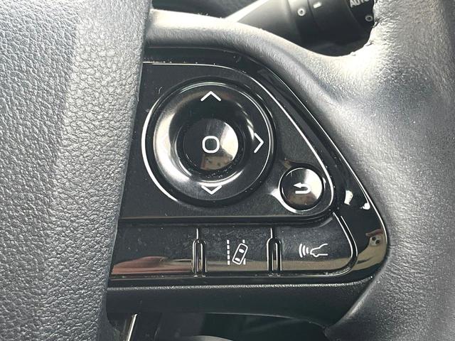 プリウス Ａプレミアム　ツーリングセレクション　純正ナビ　全周囲カメラ　１００Ｖ電源　衝突被害軽減システム　禁煙車　レザー調シート　前席シートエアコン　パワーシート　ドラレコ　ＬＥＤヘッド　ビルトインＥＴＣ　クルコン　オートライト（29枚目）