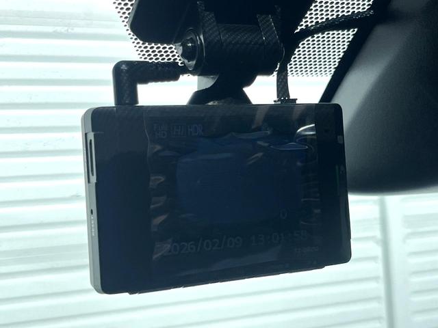 ヴォクシー ＺＳ　煌ＩＩ　両側電動ドア　バックカメラ　衝突被害軽減システム　ドラレコ　スマートキー　ＬＥＤヘッド　ビルトインＥＴＣ　クルコン　純正１６インチアルミ　オートハイビーム　車線逸脱警報　オートライト（24枚目）