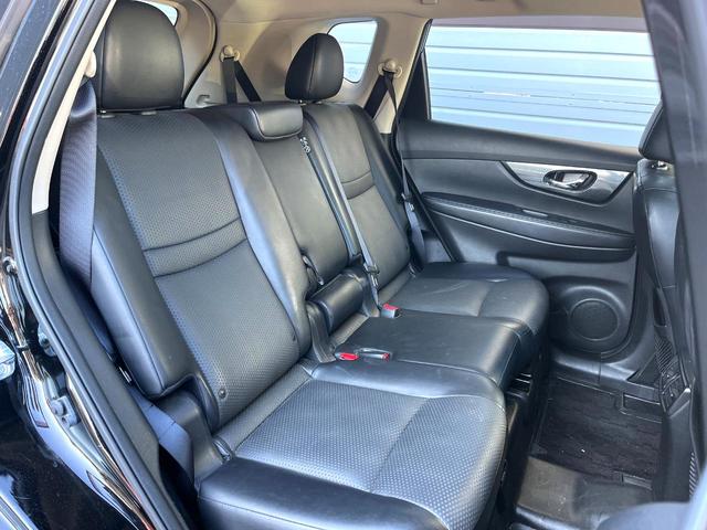 エクストレイル ２０Ｘ　エマージェンシーブレーキパッケージ　４ＷＤ　全周囲カメラ　ドラレコ　スマートキー　ＬＥＤヘッド　ＥＴＣ　クルコン　純正１７インチアルミ　オートライト　オートエアコン　Ｂｌｕｅｔｏｏｔｈ　ＣＤ　地デジ（8枚目）