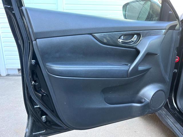 エクストレイル ２０Ｘ　エマージェンシーブレーキパッケージ　４ＷＤ　全周囲カメラ　ドラレコ　スマートキー　ＬＥＤヘッド　ＥＴＣ　クルコン　純正１７インチアルミ　オートライト　オートエアコン　Ｂｌｕｅｔｏｏｔｈ　ＣＤ　地デジ（46枚目）