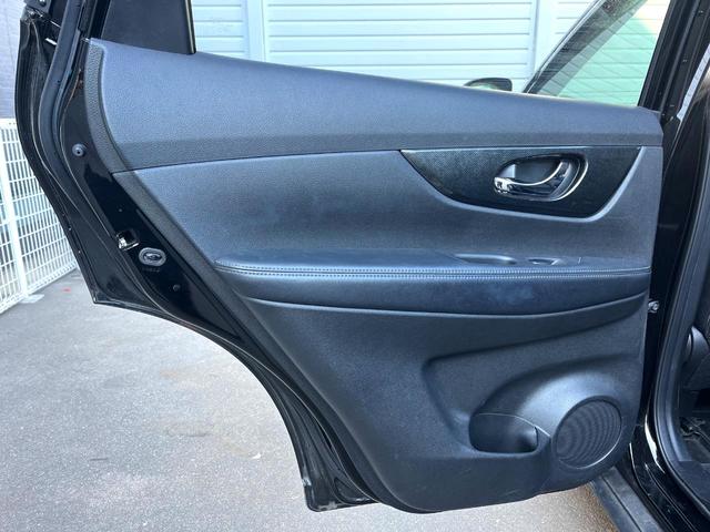 エクストレイル ２０Ｘ　エマージェンシーブレーキパッケージ　４ＷＤ　全周囲カメラ　ドラレコ　スマートキー　ＬＥＤヘッド　ＥＴＣ　クルコン　純正１７インチアルミ　オートライト　オートエアコン　Ｂｌｕｅｔｏｏｔｈ　ＣＤ　地デジ（47枚目）