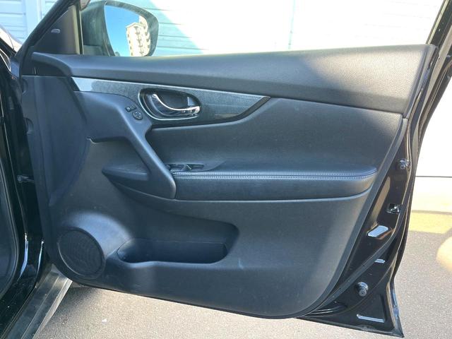 エクストレイル ２０Ｘ　エマージェンシーブレーキパッケージ　４ＷＤ　全周囲カメラ　ドラレコ　スマートキー　ＬＥＤヘッド　ＥＴＣ　クルコン　純正１７インチアルミ　オートライト　オートエアコン　Ｂｌｕｅｔｏｏｔｈ　ＣＤ　地デジ（48枚目）