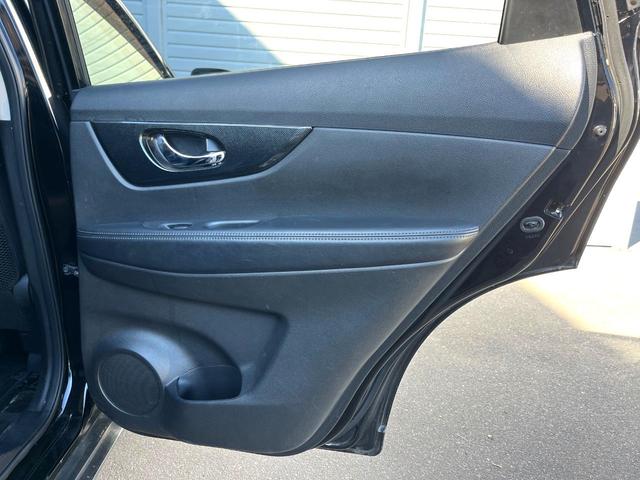 エクストレイル ２０Ｘ　エマージェンシーブレーキパッケージ　４ＷＤ　全周囲カメラ　ドラレコ　スマートキー　ＬＥＤヘッド　ＥＴＣ　クルコン　純正１７インチアルミ　オートライト　オートエアコン　Ｂｌｕｅｔｏｏｔｈ　ＣＤ　地デジ（49枚目）