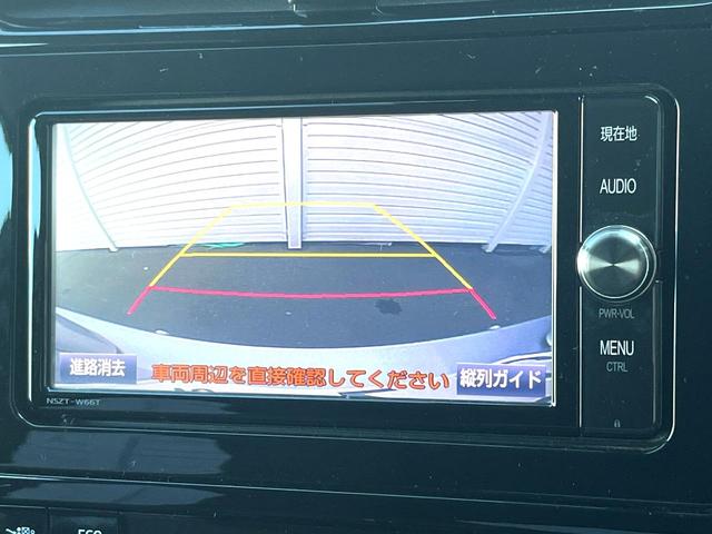 プリウス Ｓセーフティプラス　純正ＳＤナビ　バックカメラ　衝突被害軽減システム　レーダークルーズ　禁煙車　スマートキー　ＬＥＤヘッド　ビルトインＥＴＣ　純正１５インチアルミ　オートハイビーム　車線逸脱警報　オートライト（5枚目）