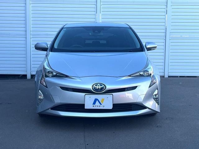 プリウス Ｓセーフティプラス　純正ＳＤナビ　バックカメラ　衝突被害軽減システム　レーダークルーズ　禁煙車　スマートキー　ＬＥＤヘッド　ビルトインＥＴＣ　純正１５インチアルミ　オートハイビーム　車線逸脱警報　オートライト（14枚目）