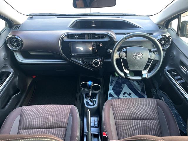 アクア G SDナビ バックカメラ 衝突被害軽減システム ドラレコ スマートキー LEDヘッド ビルトインETC クルコン オートハイビーム 車線逸脱警報 オートライト オートエアコン Bluetooth(2枚目)