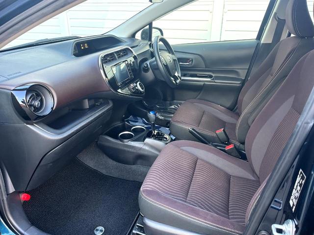 アクア G SDナビ バックカメラ 衝突被害軽減システム ドラレコ スマートキー LEDヘッド ビルトインETC クルコン オートハイビーム 車線逸脱警報 オートライト オートエアコン Bluetooth(31枚目)