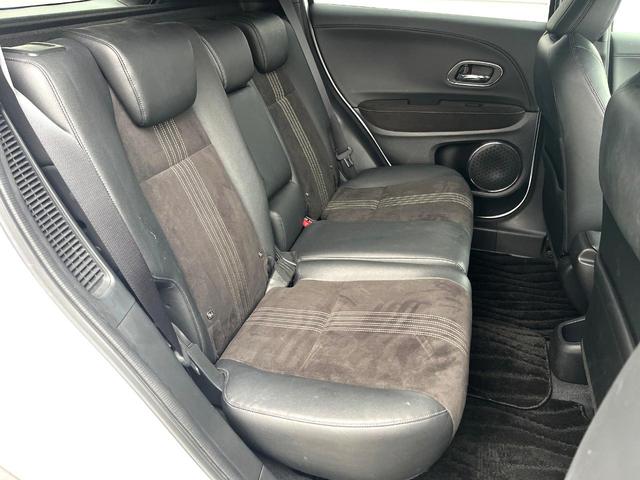 ヴェゼル ハイブリッドRS・ホンダセンシング 純正SDナビ 全周囲カメラ 衝突被害軽減システム レーダークルーズ 禁煙車 ハーフレザーシート ドラレコ スマートキー LEDヘッド ビルトインETC 純正15インチアルミ 車線逸脱警報(10枚目)