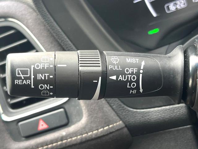 ヴェゼル ハイブリッドRS・ホンダセンシング 純正SDナビ 全周囲カメラ 衝突被害軽減システム レーダークルーズ 禁煙車 ハーフレザーシート ドラレコ スマートキー LEDヘッド ビルトインETC 純正15インチアルミ 車線逸脱警報(33枚目)