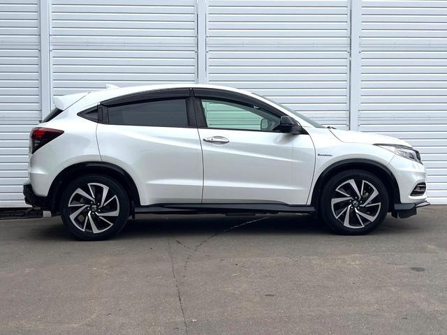 ヴェゼル ハイブリッドRS・ホンダセンシング 純正SDナビ 全周囲カメラ 衝突被害軽減システム レーダークルーズ 禁煙車 ハーフレザーシート ドラレコ スマートキー LEDヘッド ビルトインETC 純正15インチアルミ 車線逸脱警報(48枚目)