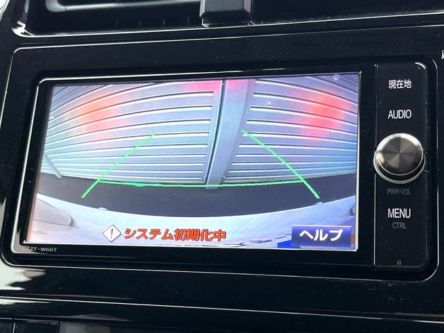 プリウス Sセーフティプラス 純正SDナビ バックカメラ 衝突被害軽減システム レーダークルーズ 禁煙車 ドラレコ スマートキー LEDヘッド ビルトインETC 純正15インチアルミ オートハイビーム 車線逸脱警報 オートライト(5枚目)