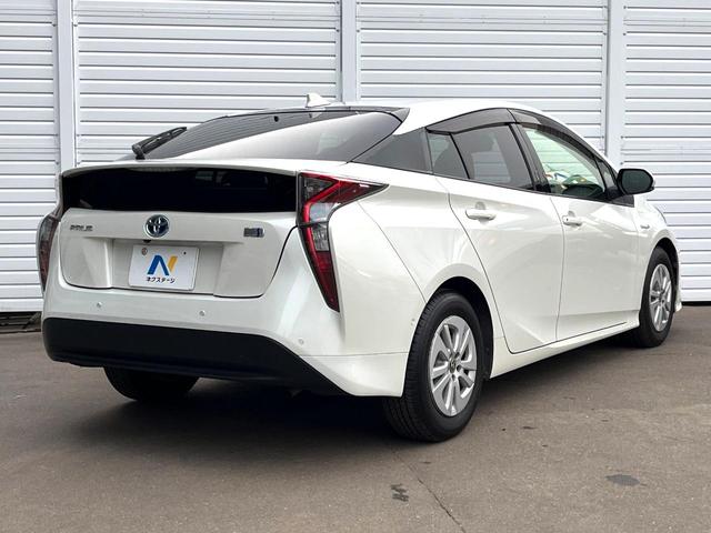 プリウス Sセーフティプラス 純正SDナビ バックカメラ 衝突被害軽減システム レーダークルーズ 禁煙車 ドラレコ スマートキー LEDヘッド ビルトインETC 純正15インチアルミ オートハイビーム 車線逸脱警報 オートライト(15枚目)