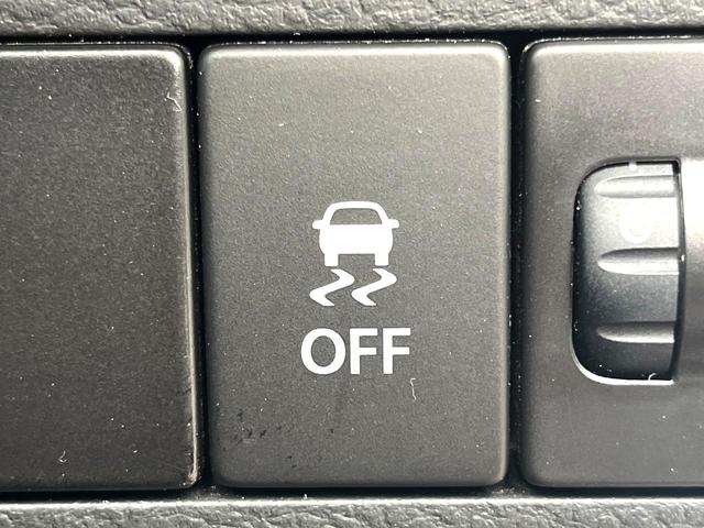 �y������h�~���u�z�ԗ��̉���������m����ƁA�����I�Ɏԗ��̐i�s������ۂ悤�Ɏԗ��𐧌䂵�܂��B�J�̓��ȂǊ���₷���H�ʏ󋵂ł����S�ȉ^�]���\�ł��B