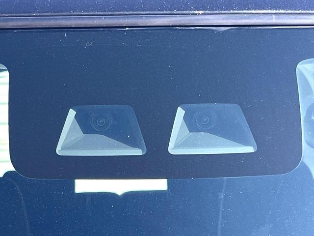 タント Ｘ　ＶＳ　ＳＡＩＩＩ　両側電動ドア　純正ＳＤナビ　全周囲カメラ　衝突被害軽減システム　禁煙車　シートヒーター　ドラレコ　スマートキー　ＬＥＤヘッド　ＥＴＣ　純正１４インチアルミ　オートハイビーム　オートライト（3枚目）