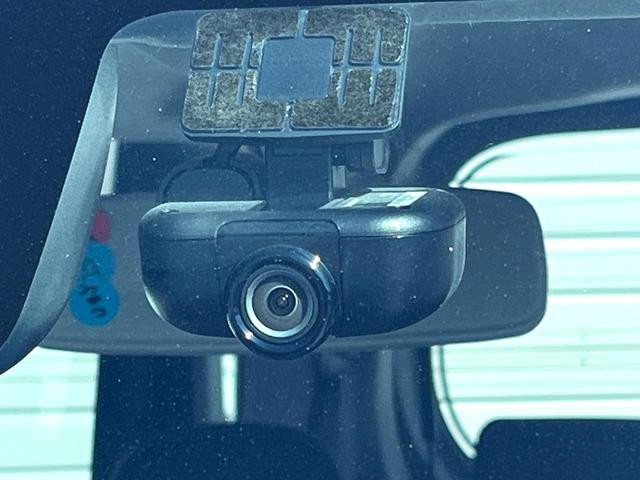 タント Ｘ　ＶＳ　ＳＡＩＩＩ　両側電動ドア　純正ＳＤナビ　全周囲カメラ　衝突被害軽減システム　禁煙車　シートヒーター　ドラレコ　スマートキー　ＬＥＤヘッド　ＥＴＣ　純正１４インチアルミ　オートハイビーム　オートライト（7枚目）