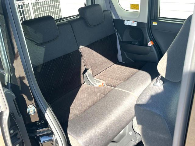 タント Ｘ　ＶＳ　ＳＡＩＩＩ　両側電動ドア　純正ＳＤナビ　全周囲カメラ　衝突被害軽減システム　禁煙車　シートヒーター　ドラレコ　スマートキー　ＬＥＤヘッド　ＥＴＣ　純正１４インチアルミ　オートハイビーム　オートライト（9枚目）