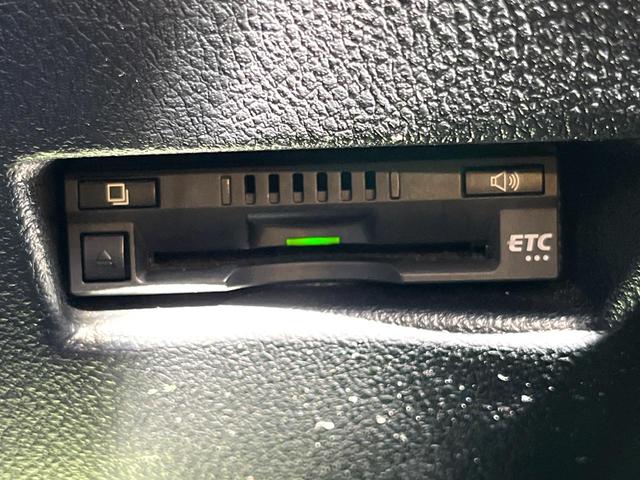 シエンタ Ｇ　両側電動ドア　ＳＤナビ　バックカメラ　衝突被害軽減システム　スマートキー　ビルトインＥＴＣ　車線逸脱警報　オートライト　オートエアコン　Ｂｌｕｅｔｏｏｔｈ　ＣＤ　ＤＶＤ再生　地デジ（6枚目）