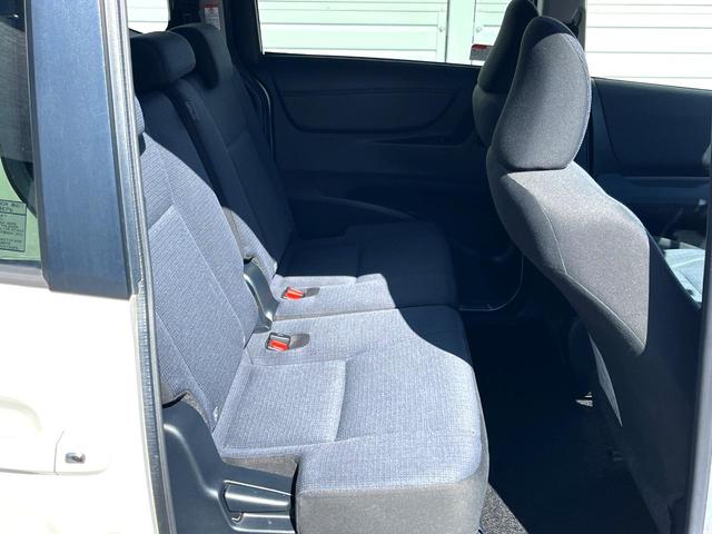 シエンタ Ｇ　両側電動ドア　ＳＤナビ　バックカメラ　衝突被害軽減システム　スマートキー　ビルトインＥＴＣ　車線逸脱警報　オートライト　オートエアコン　Ｂｌｕｅｔｏｏｔｈ　ＣＤ　ＤＶＤ再生　地デジ（34枚目）