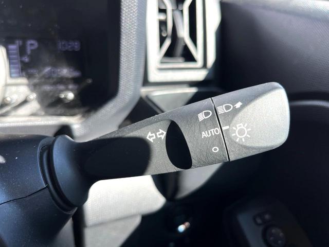 タフト X 衝突被害軽減システム 禁煙車 コーナーセンサー スマートキー LEDヘッド オートハイビーム 車線逸脱警報 オートライト オートエアコン(25枚目)