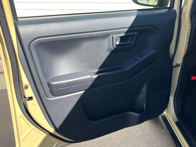 タフト X 衝突被害軽減システム 禁煙車 コーナーセンサー スマートキー LEDヘッド オートハイビーム 車線逸脱警報 オートライト オートエアコン(37枚目)