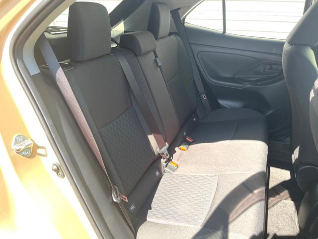 ヤリスクロス ハイブリッドＧ　全周囲カメラ　衝突被害軽減システム　レーダークルーズ　禁煙車　ドラレコ　スマートキー　ＬＥＤヘッド　ビルトインＥＴＣ　純正１６インチアルミ　車線逸脱警報　オートライト　オートエアコン（9枚目）