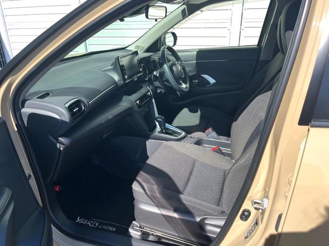 ヤリスクロス ハイブリッドＧ　全周囲カメラ　衝突被害軽減システム　レーダークルーズ　禁煙車　ドラレコ　スマートキー　ＬＥＤヘッド　ビルトインＥＴＣ　純正１６インチアルミ　車線逸脱警報　オートライト　オートエアコン（37枚目）