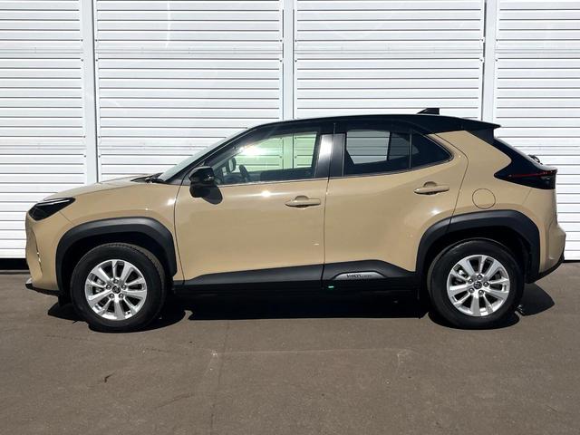 ヤリスクロス ハイブリッドＧ　全周囲カメラ　衝突被害軽減システム　レーダークルーズ　禁煙車　ドラレコ　スマートキー　ＬＥＤヘッド　ビルトインＥＴＣ　純正１６インチアルミ　車線逸脱警報　オートライト　オートエアコン（48枚目）