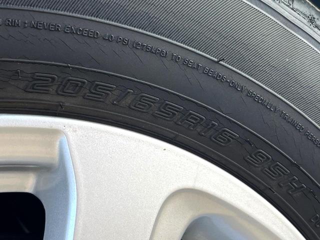 ヤリスクロス ハイブリッドＧ　全周囲カメラ　衝突被害軽減システム　レーダークルーズ　禁煙車　ドラレコ　スマートキー　ＬＥＤヘッド　ビルトインＥＴＣ　純正１６インチアルミ　車線逸脱警報　オートライト　オートエアコン（54枚目）