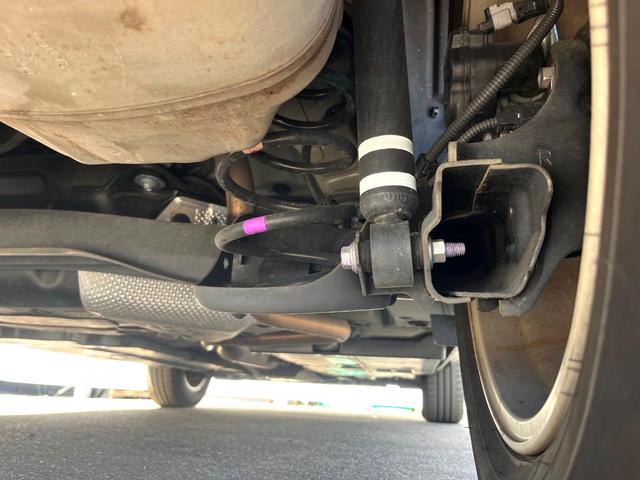 ヤリスクロス ハイブリッドＧ　全周囲カメラ　衝突被害軽減システム　レーダークルーズ　禁煙車　ドラレコ　スマートキー　ＬＥＤヘッド　ビルトインＥＴＣ　純正１６インチアルミ　車線逸脱警報　オートライト　オートエアコン（56枚目）