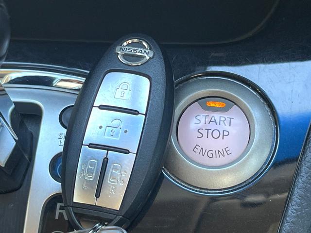 セレナ ハイウェイスター　Ｖセレ＋セーフティＩＩ　ＳＨＶ　両側電動ドア　純正ＳＤナビ　全周囲カメラ　衝突被害軽減システム　禁煙車　ドラレコ　スマートキー　ＬＥＤヘッド　ビルトインＥＴＣ　クルコン　純正１６インチアルミ　車線逸脱警報　オートライト（30枚目）