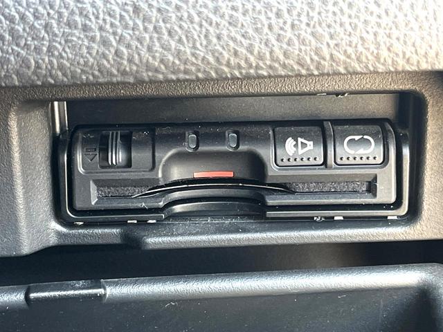 セレナ ハイウェイスター　Ｖセレ＋セーフティＩＩ　ＳＨＶ　両側電動ドア　純正ＳＤナビ　全周囲カメラ　衝突被害軽減システム　禁煙車　ドラレコ　スマートキー　ＬＥＤヘッド　ビルトインＥＴＣ　クルコン　純正１６インチアルミ　車線逸脱警報　オートライト（31枚目）