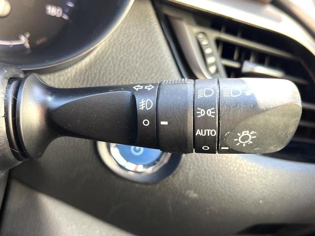 C-HR G BIG-X9インチナビ トヨタセーフティセンス レーダークルーズコントロール シートヒーター LEDヘッドライト ETC 純正18インチアルミ オートハイビーム スマートキー(26枚目)