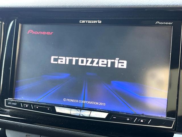 アクア Ｘ－アーバン　ＳＤナビ　バックカメラ　禁煙車　スマートキー　ＬＥＤヘッド　純正１６インチアルミ　オートライト　オートエアコン　Ｂｌｕｅｔｏｏｔｈ　ＣＤ　ＤＶＤ再生　地デジ　ＬＥＤフォグ（3枚目）