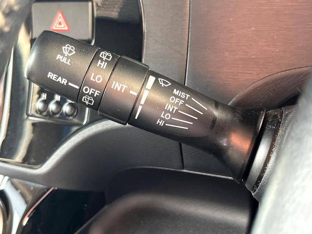 アクア Ｘ－アーバン　ＳＤナビ　バックカメラ　禁煙車　スマートキー　ＬＥＤヘッド　純正１６インチアルミ　オートライト　オートエアコン　Ｂｌｕｅｔｏｏｔｈ　ＣＤ　ＤＶＤ再生　地デジ　ＬＥＤフォグ（27枚目）