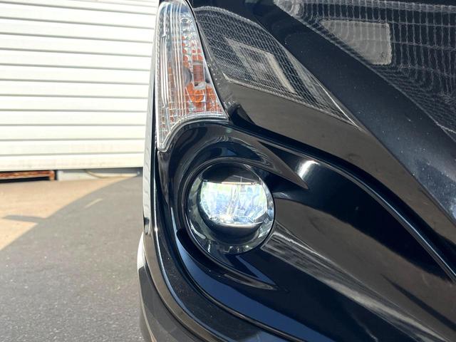 アクア Ｘ－アーバン　ＳＤナビ　バックカメラ　禁煙車　スマートキー　ＬＥＤヘッド　純正１６インチアルミ　オートライト　オートエアコン　Ｂｌｕｅｔｏｏｔｈ　ＣＤ　ＤＶＤ再生　地デジ　ＬＥＤフォグ（49枚目）