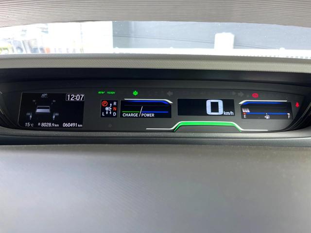 フリードハイブリッド ハイブリッド・Ｇホンダセンシング　両側電動ドア　ＳＤナビ　バックカメラ　衝突被害軽減システム　レーダークルーズ　ドラレコ　コーナーセンサー　スマートキー　ＬＥＤヘッド　ビルトインＥＴＣ　車線逸脱警報　オートライト　オートエアコン（21枚目）