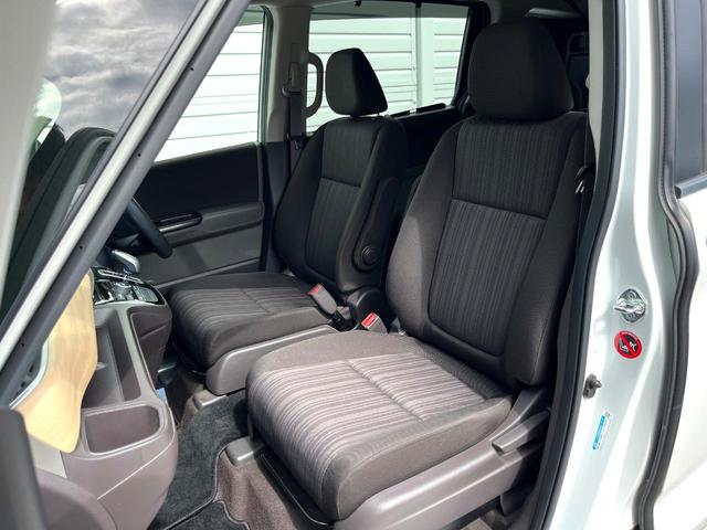 フリードハイブリッド ハイブリッド・Ｇホンダセンシング　両側電動ドア　ＳＤナビ　バックカメラ　衝突被害軽減システム　レーダークルーズ　ドラレコ　コーナーセンサー　スマートキー　ＬＥＤヘッド　ビルトインＥＴＣ　車線逸脱警報　オートライト　オートエアコン（38枚目）