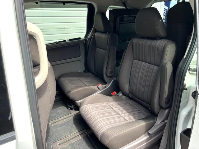 フリードハイブリッド ハイブリッド・Ｇホンダセンシング　両側電動ドア　ＳＤナビ　バックカメラ　衝突被害軽減システム　レーダークルーズ　ドラレコ　コーナーセンサー　スマートキー　ＬＥＤヘッド　ビルトインＥＴＣ　車線逸脱警報　オートライト　オートエアコン（40枚目）