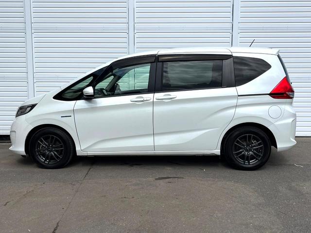 フリードハイブリッド ハイブリッド・Ｇホンダセンシング　両側電動ドア　ＳＤナビ　バックカメラ　衝突被害軽減システム　レーダークルーズ　ドラレコ　コーナーセンサー　スマートキー　ＬＥＤヘッド　ビルトインＥＴＣ　車線逸脱警報　オートライト　オートエアコン（47枚目）