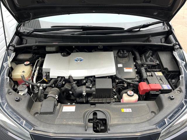 プリウス Ｓ　ＳＤナビ　バックカメラ　レーダークルーズ　コーナーセンサー　ＬＥＤヘッド　ＥＴＣ　純正１５インチアルミ　車線逸脱警報　オートライト　オートエアコン　ＣＤ　ＤＶＤ再生　フルセグ　ＬＥＤフォグ（18枚目）