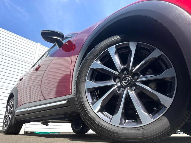 �y�����P�W�C���`�A���~�z�C�[���z�O�ςɃ}�b�`���������A���~�z�C�[���𑕒����Ă���܂��B�e��ЊO�A���~�z�C�[����A�X�^�b�h���X�^�C�����戵�����Ă���܂��B���񂲑��k����������