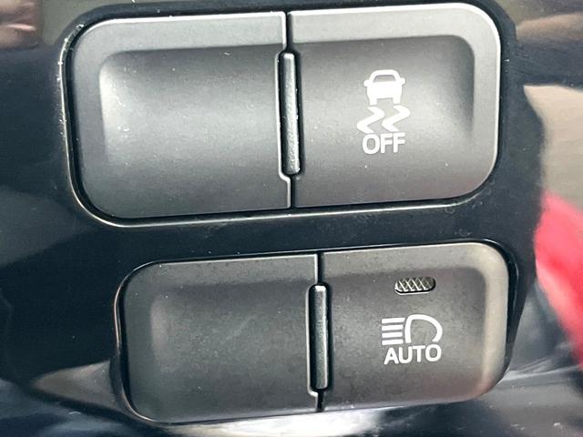 プリウス Ｓツーリングセレクション　純正ＳＤナビ　バックカメラ　衝突被害軽減システム　レーダークルーズ　禁煙車　コーナーセンサー　スマートキー　ＬＥＤヘッド　ビルトインＥＴＣ　純正１７インチアルミ　オートハイビーム（34枚目）