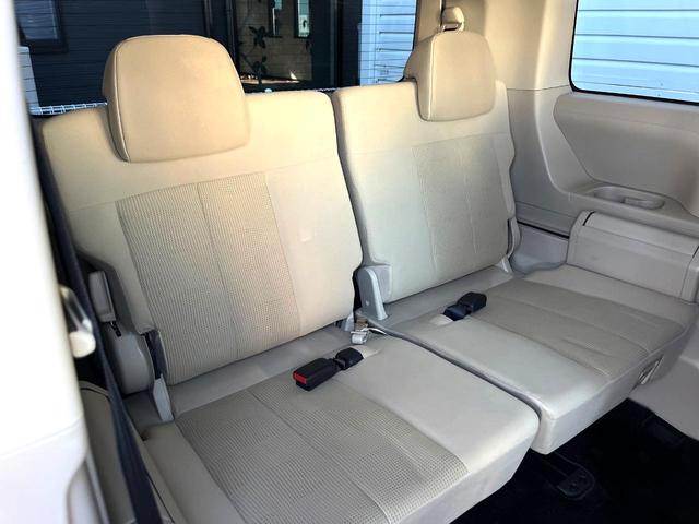 �R��ڃV�[�g�͂�������ԗǍD����l�ł��������ƍ����Ē����܂��̂ŁA��l���ł̂��o���������N���N�ł��􂲉Ƒ��ŁA�C�̒m�ꂽ���ԂŁA�h���C�u�ɍs���̂��y���݂ł��ˁ�