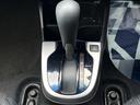 13G・Lパッケージ 禁煙車 スマートキー ビルトインETC オートライト オートエアコン Bluetooth CD DVD再生 地デジ バックカメラ 横滑り防止装置 電動格納ミラー ドアバイザー パワーウインドウ(22枚目)