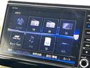 Lホンダセンシング 純正SDナビ バックカメラ 衝突被害軽減システム レーダークルーズ コーナーセンサー スマートキー LEDヘッド ビルトインETC 純正14インチアルミ オートハイビーム 車線逸脱警報 オートライト(22枚目)