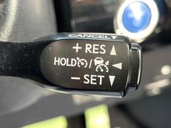 �ڥ졼�������롼������ȥ�����۹�®ƻϩ�Ǥ�Ĺ��Υ���Ԥ��ڤˡ�����ư��®�٤��ݤĥ��롼������ȥ����뤬�����ͷڸ������ƥ��Ϣ�Ȥ��������μ�ξ���Τ��Ƽִ֤��ݤĤ褦��®��Ĵ�ᤷ�Ƥ���ޤ����� 6