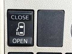 �ڥѥ���饤�ɥɥ��ۥ��ޡ��ȥ����䱿ž�ʤΥ����å��ǥ��饤�ɥɥ��γ��Ĥ���ǽ����ư�������Ϥ�����ƥɥ��򳫤���ɬ�פ�̵���������������ͤǤ⡢�Ť���ʪ����äƤ������饯�˳����Ĥ�Ǥ��ޤ��� 4