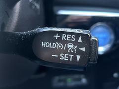 �ڥ졼�������롼������ȥ�����۹�®ƻϩ�Ǥ�Ĺ��Υ���Ԥ��ڤˡ�����ư��®�٤��ݤĥ��롼������ȥ����뤬�����ͷڸ������ƥ��Ϣ�Ȥ��������μ�ξ���Τ��Ƽִ֤��ݤĤ褦��®��Ĵ�ᤷ�Ƥ���ޤ����� 7